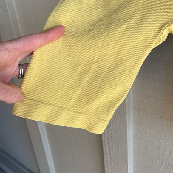 NWOT - Free People Seamless Rib Bike Shorts in Yellow Size: XS/S - Picture 6 of 7